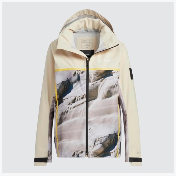 Adidas x National Geographic RAIN.RDY Jacket - Picture 1 of 8